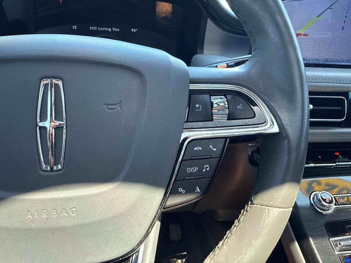 Used 2023 Lincoln Nautilus Reserve FWD image 30