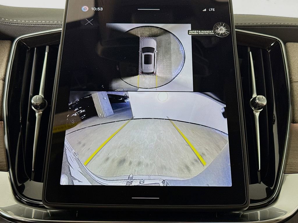 New 2026 Volvo XC90 B6 Plus w/ Protection Package image 14