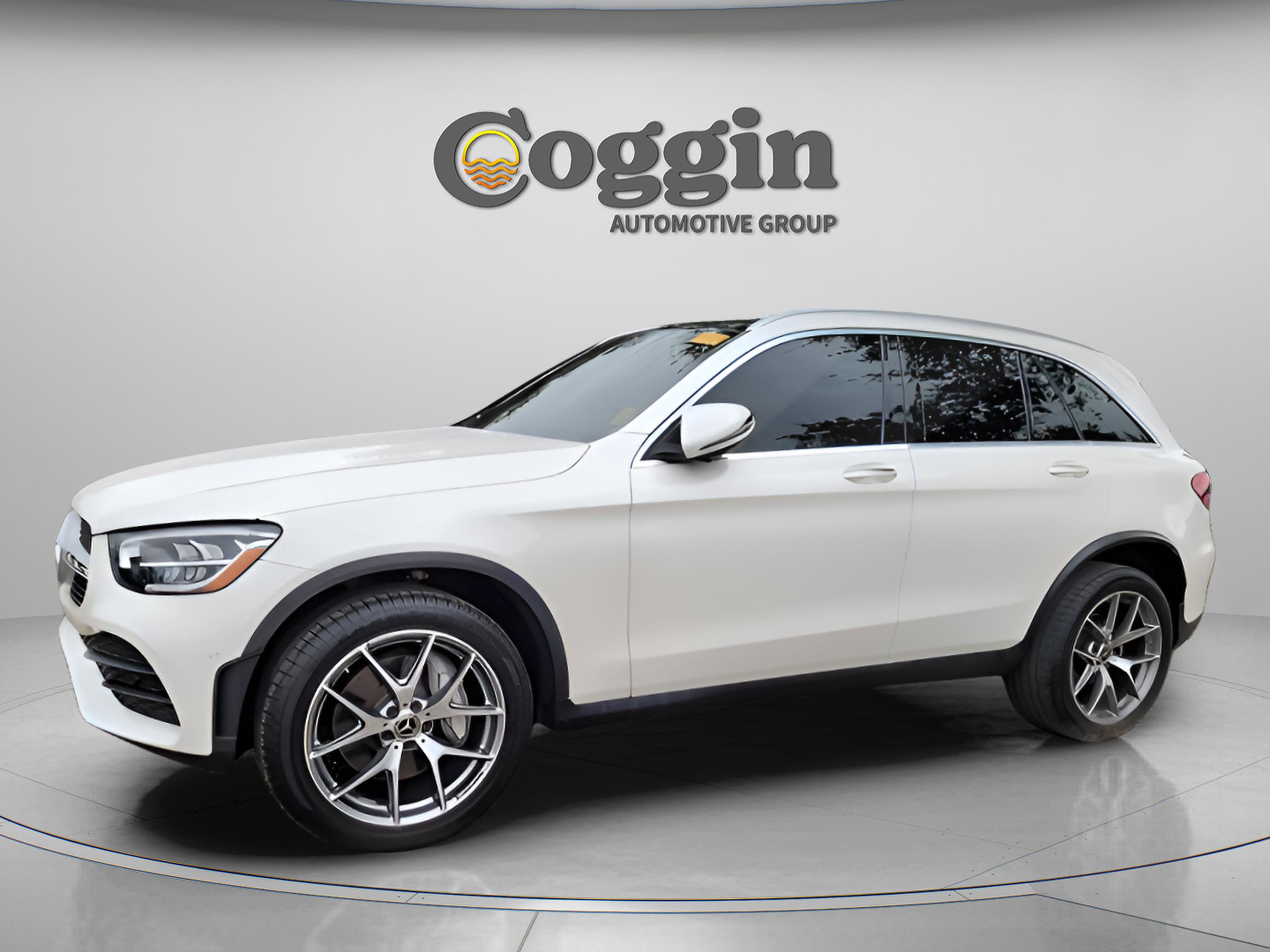 Used 2022 Mercedes-Benz GLC 300 image 4