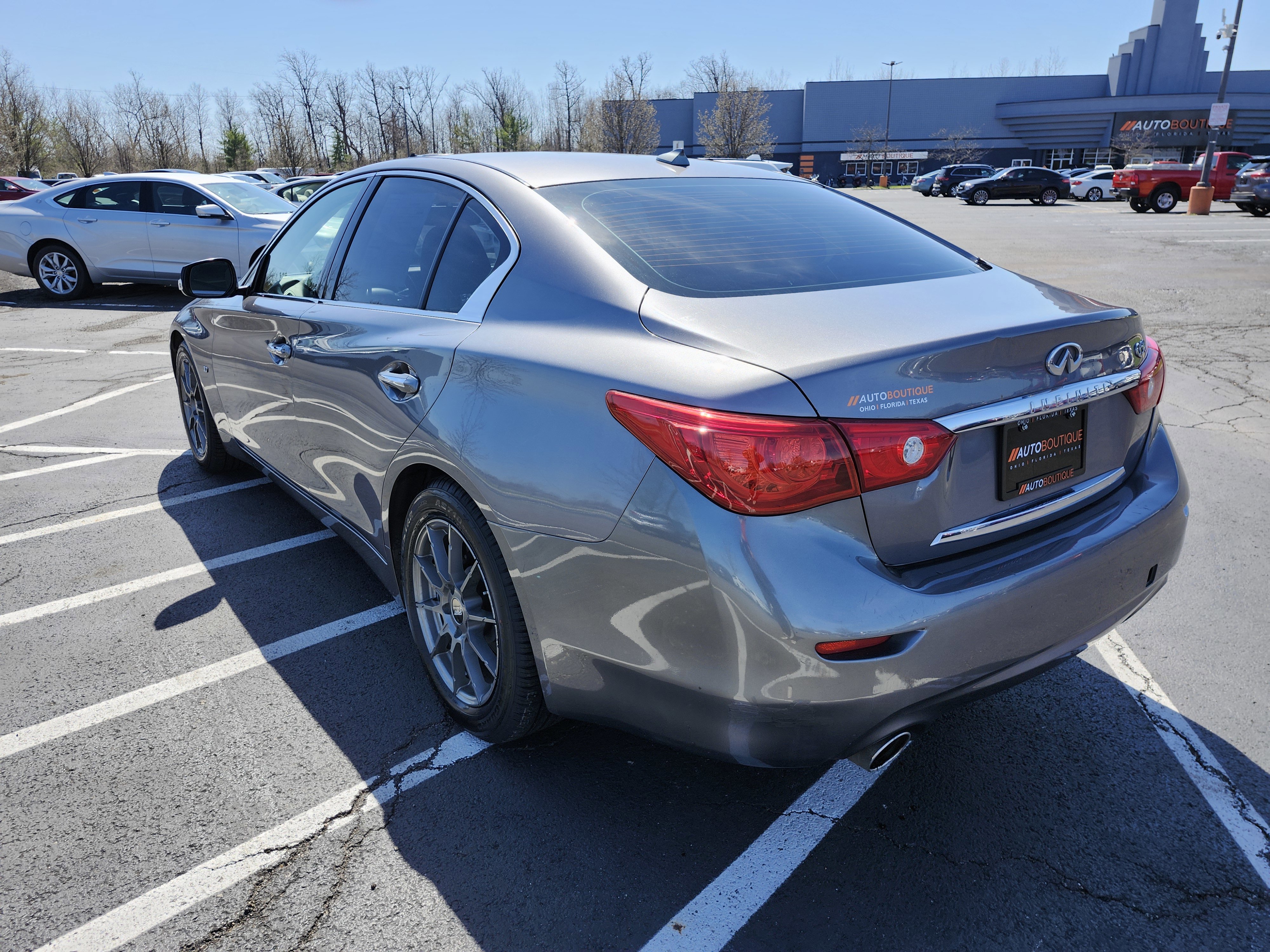 Used 2014 INFINITI Q50 Premium w/ Navigation Package image 16