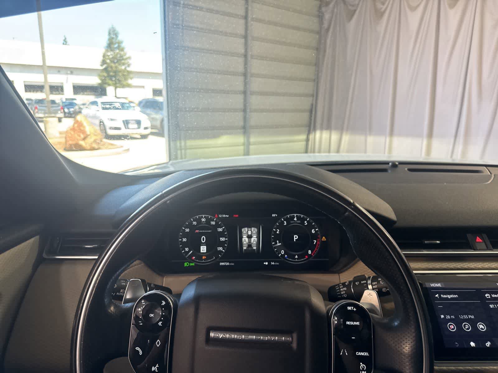 Used 2018 Land Rover Range Rover Velar R-Dynamic SE AWD/4WD image 22