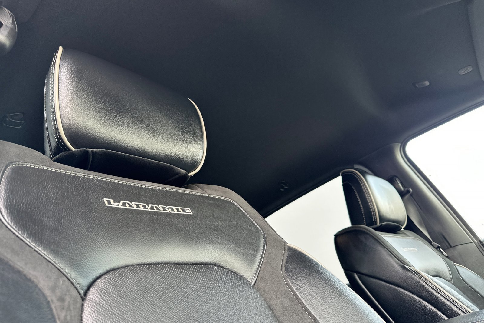 Used 2023 RAM 1500 Laramie image 19