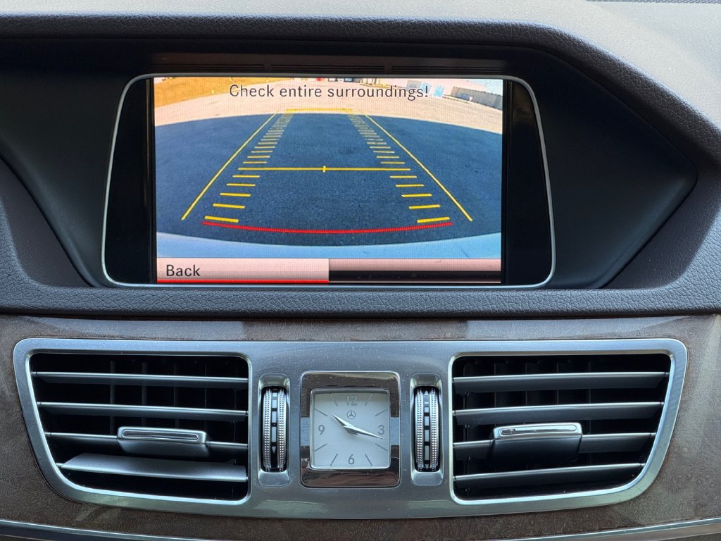 Used 2014 Mercedes-Benz E 350 4MATIC Sedan image 12