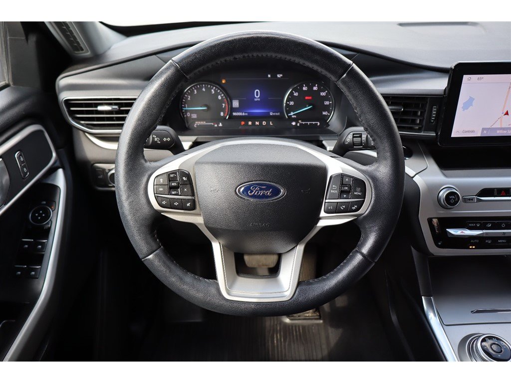 Used 2022 Ford Explorer XLT w/ Equipment Group 202A RWD image 21