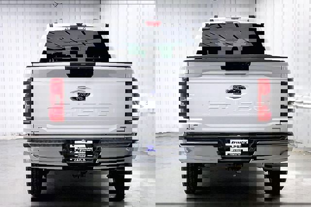 Used 2022 Ford F150 XLT w/ Trailer Tow Package image 4