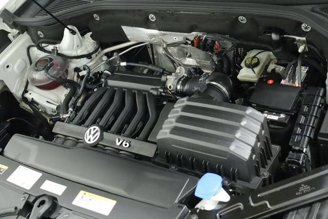 Used 2022 Volkswagen Atlas SE w/ Black Wheel Package FWD image 8