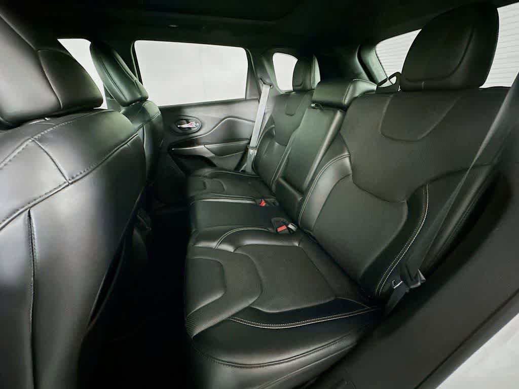 Used 2021 Jeep Cherokee Latitude Lux 80th Anniv w/ Quick Order Package 26U 80TH AWD/4WD image 14