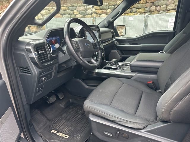 Used 2022 Ford F150 XLT w/ Equipment Group 302A High image 13