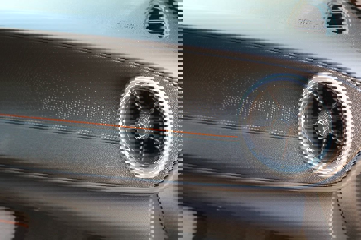 Used 2017 Chevrolet Camaro SS w/ 50th Anniversary Edition image 18