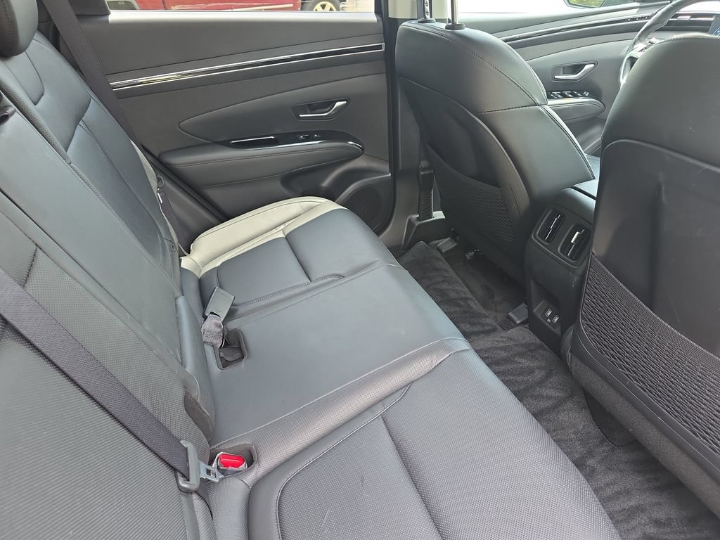 Used 2024 Hyundai Tucson Limited AWD/4WD image 18