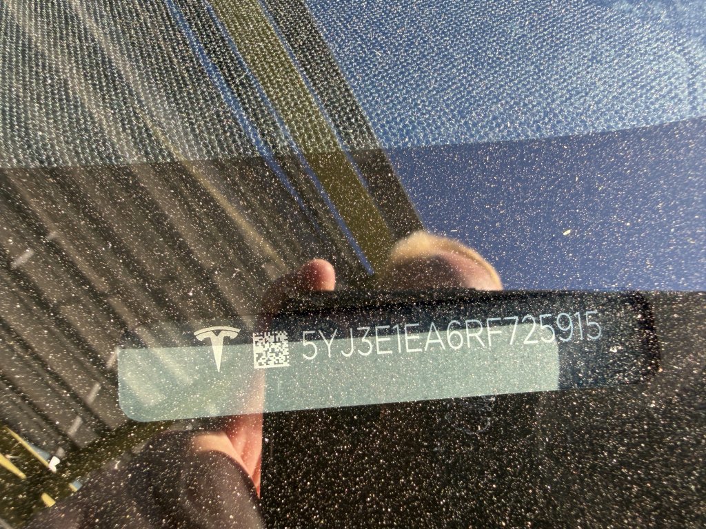 Used 2024 Tesla Model 3 image 46