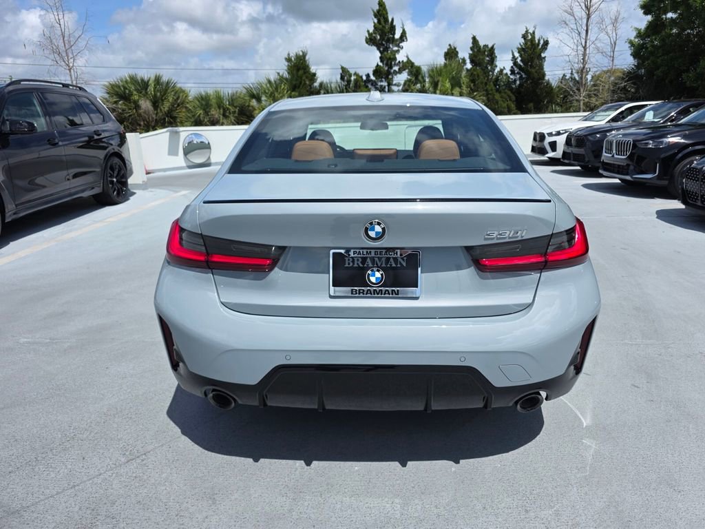 New 2026 BMW 330i Sedan w/ M Sport Package image 5