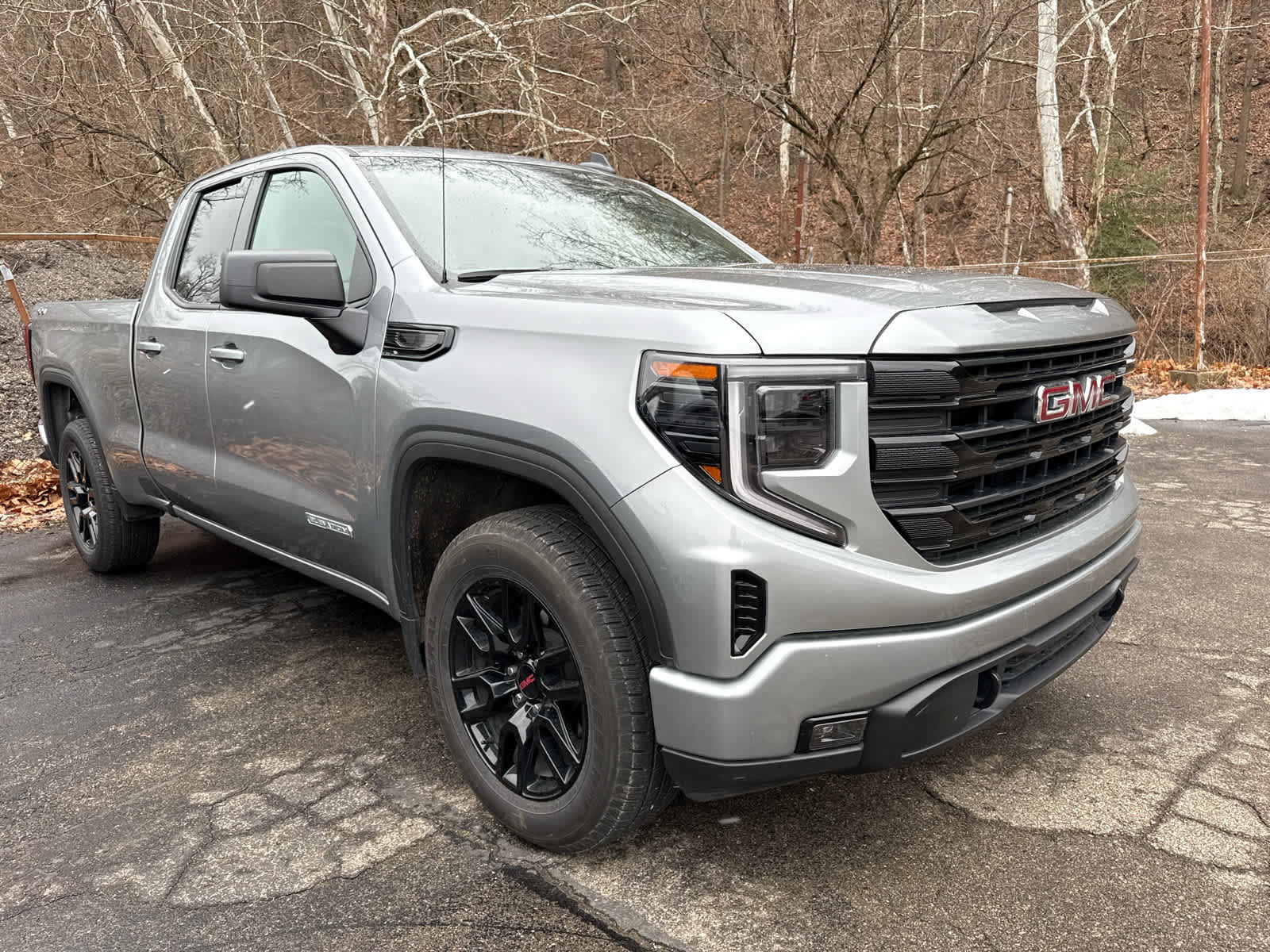 Used 2024 GMC Sierra 1500 Elevation image 8