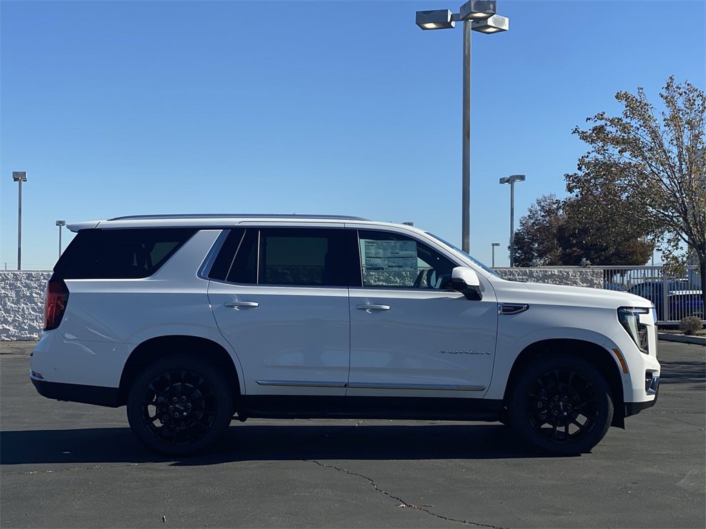 New 2026 GMC Yukon Elevation image 12