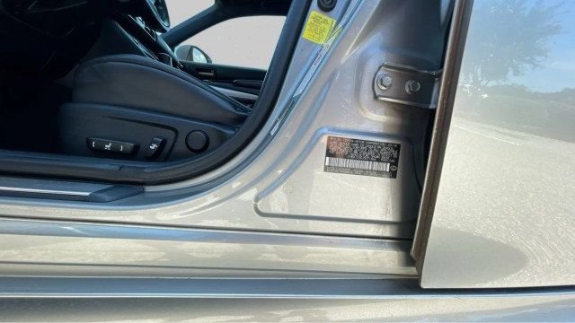 Used 2018 Lexus IS 300 F Sport w/ F Sport Package RWD image 19