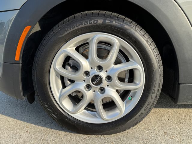 Used 2021 MINI Cooper 4-Door Hardtop FWD image 13
