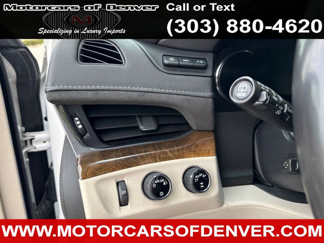 Used 2019 Cadillac Escalade Luxury AWD/4WD image 22