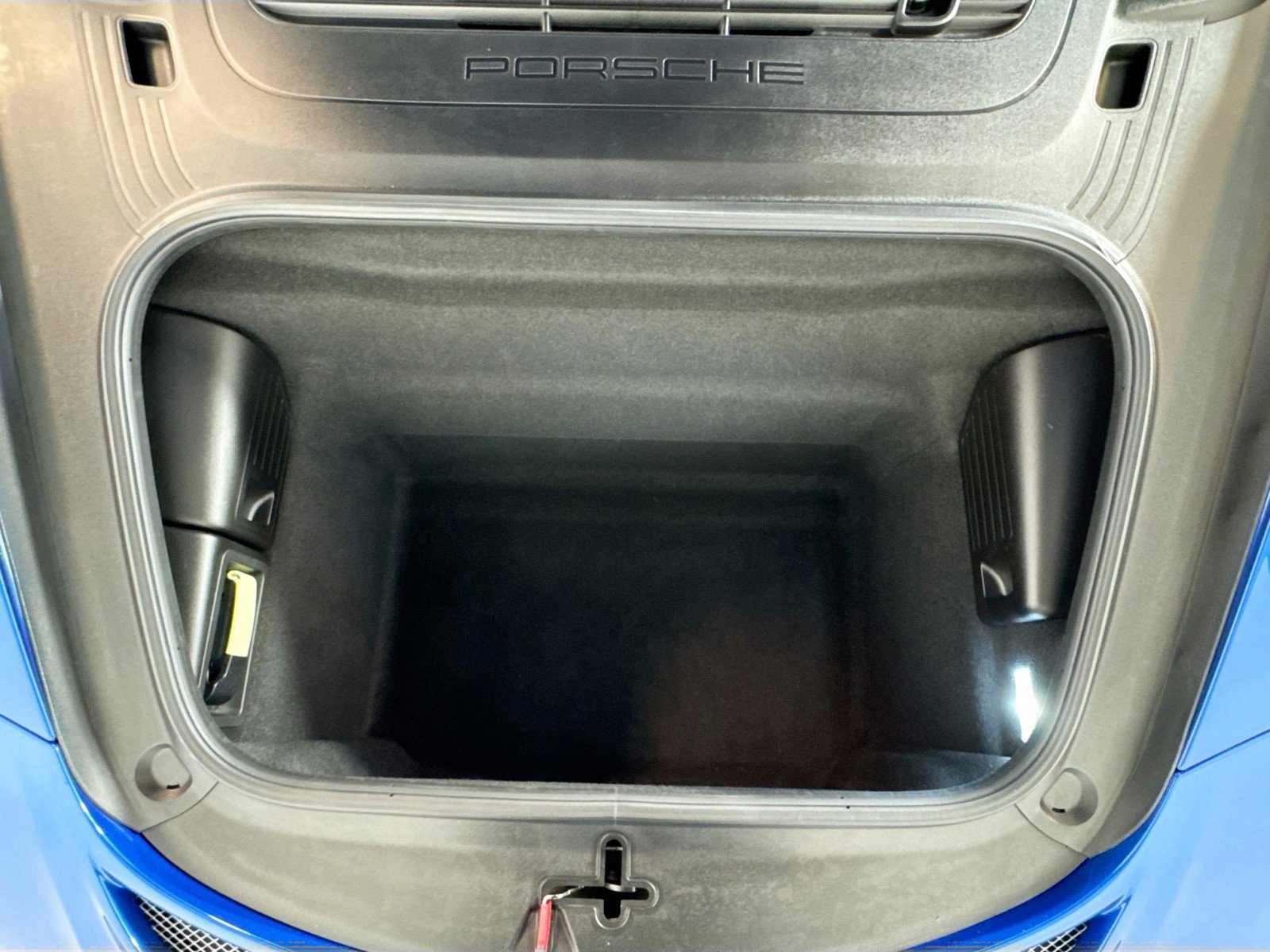 Certified 2018 Porsche 911 GT3 image 22