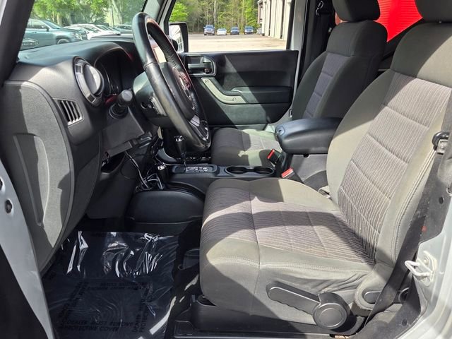 Used 2012 Jeep Wrangler Sport AWD/4WD image 9