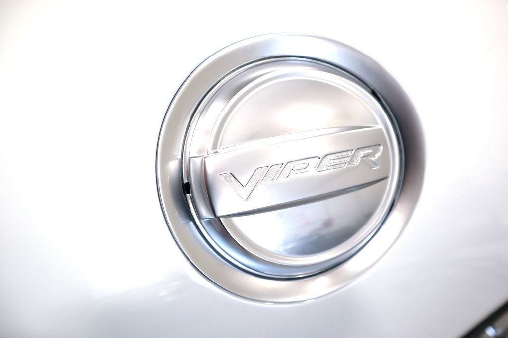 Used 2015 Dodge Viper SRT-10 w/ Quick Order Package 22J GT RWD image 26