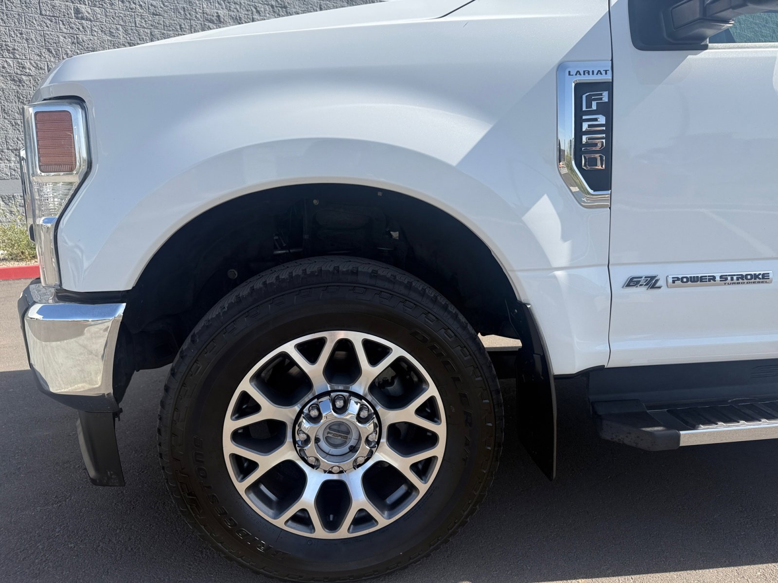 Used 2021 Ford F250 Lariat w/ Lariat Ultimate Package image 10