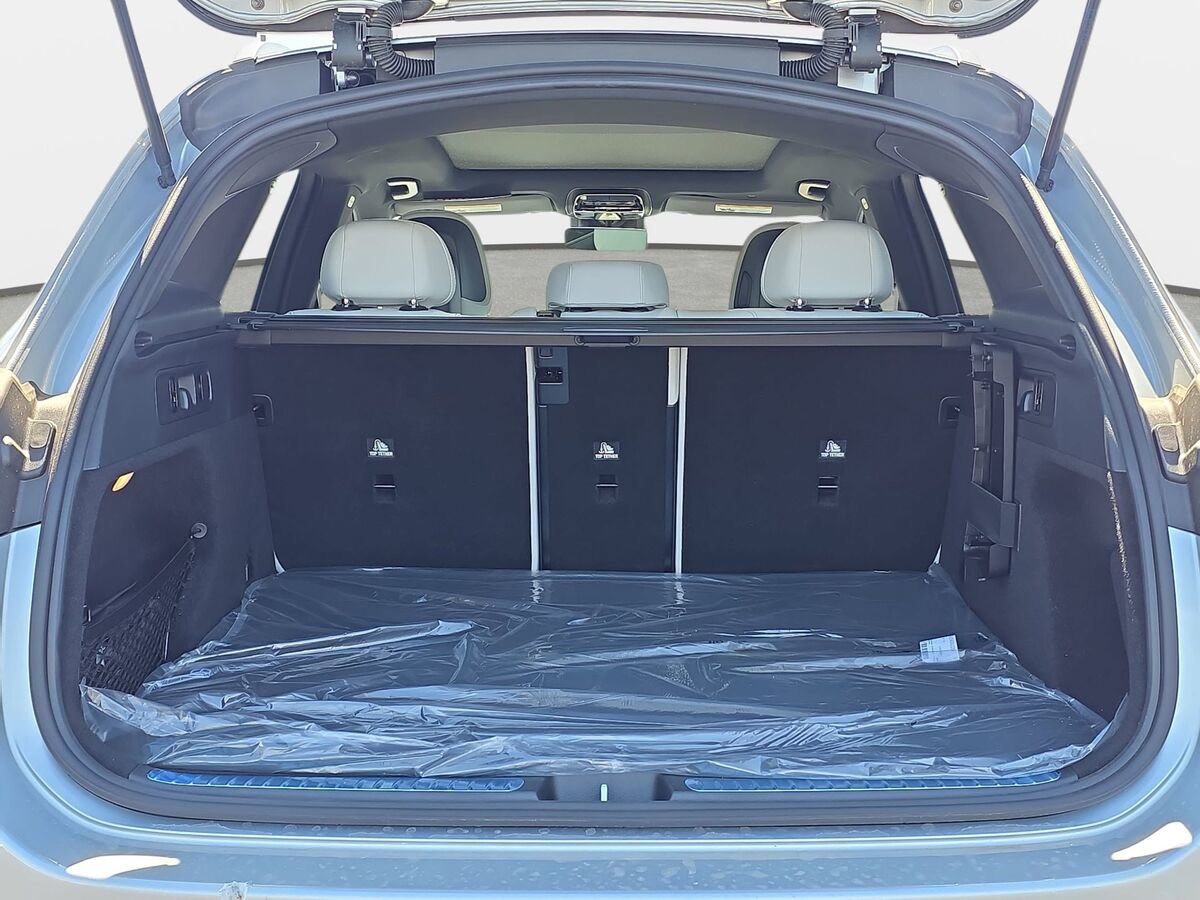 New 2026 Mercedes-Benz GLC 300 4MATIC image 12