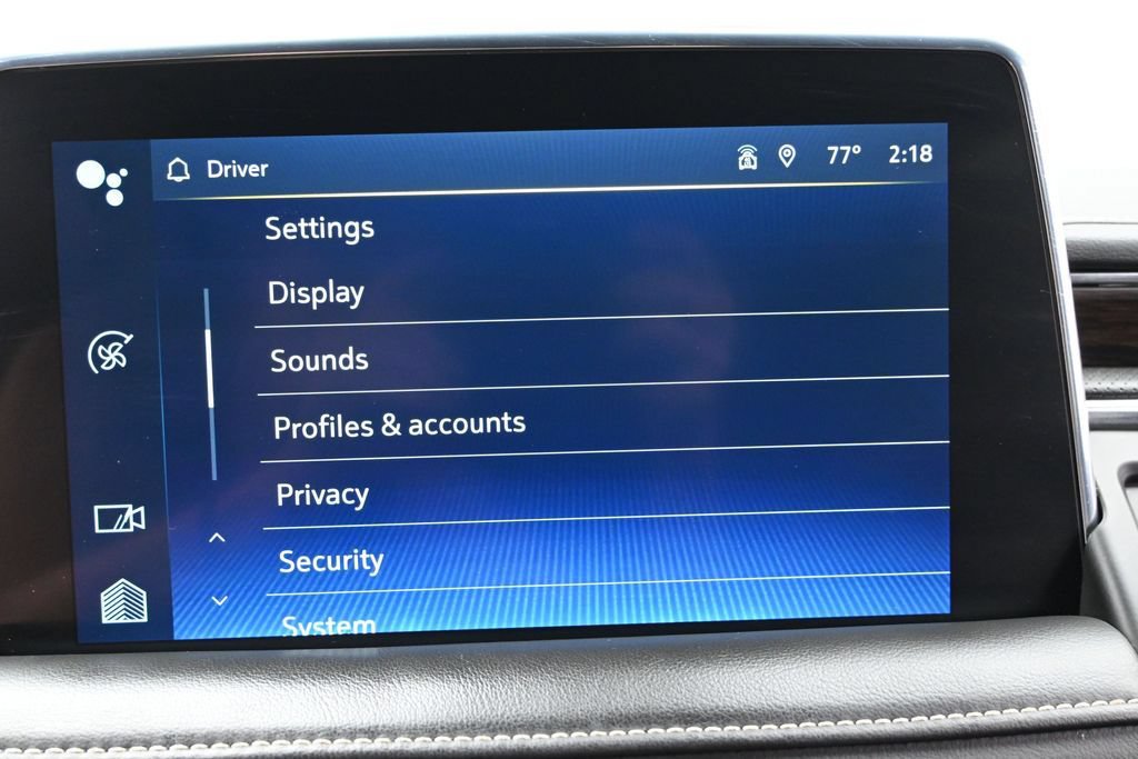 Used 2023 Chevrolet Suburban Premier AWD/4WD image 43