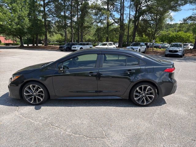 Used 2022 Toyota Corolla SE FWD image 2