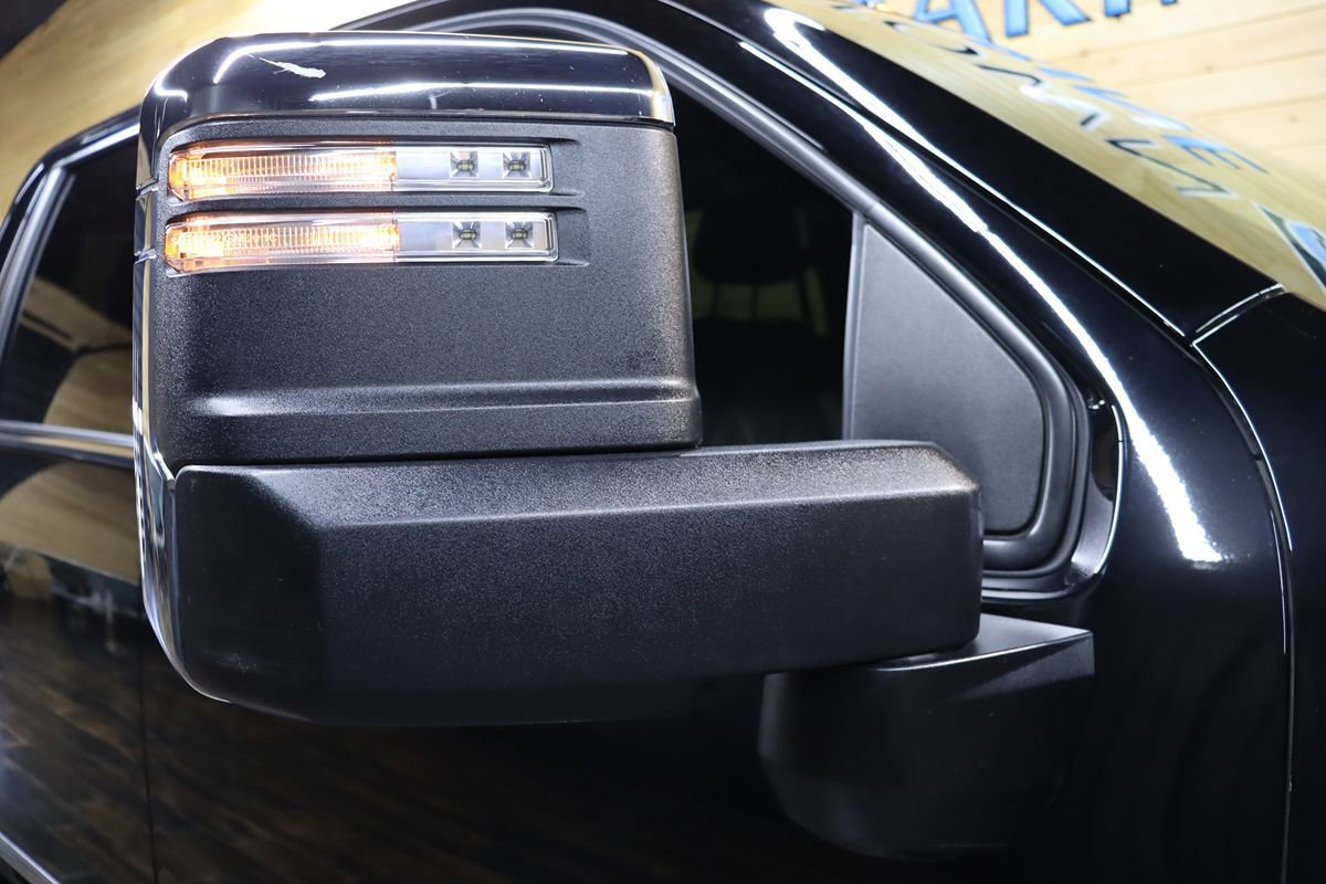 Used 2024 Chevrolet Silverado 2500 High Country w/ High Country Premium Package AWD/4WD image 8