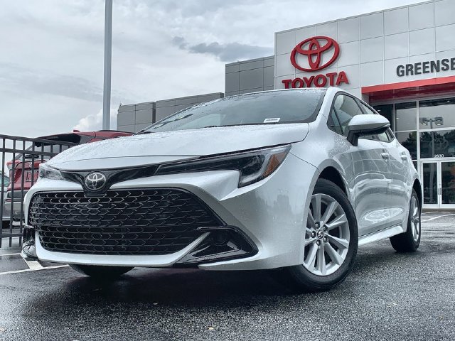 Used 2025 Toyota Corolla SE FWD image 1