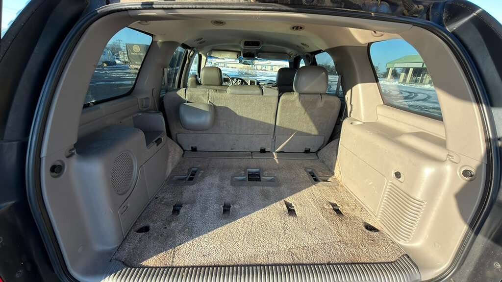 Used 2003 Chevrolet Tahoe LS image 19