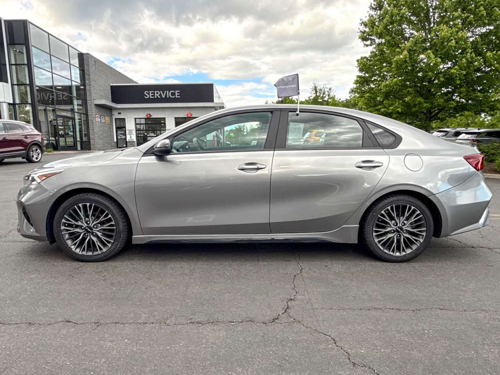 Used 2023 Kia Forte GT-Line w/ GT-Line Premium Package FWD image 10