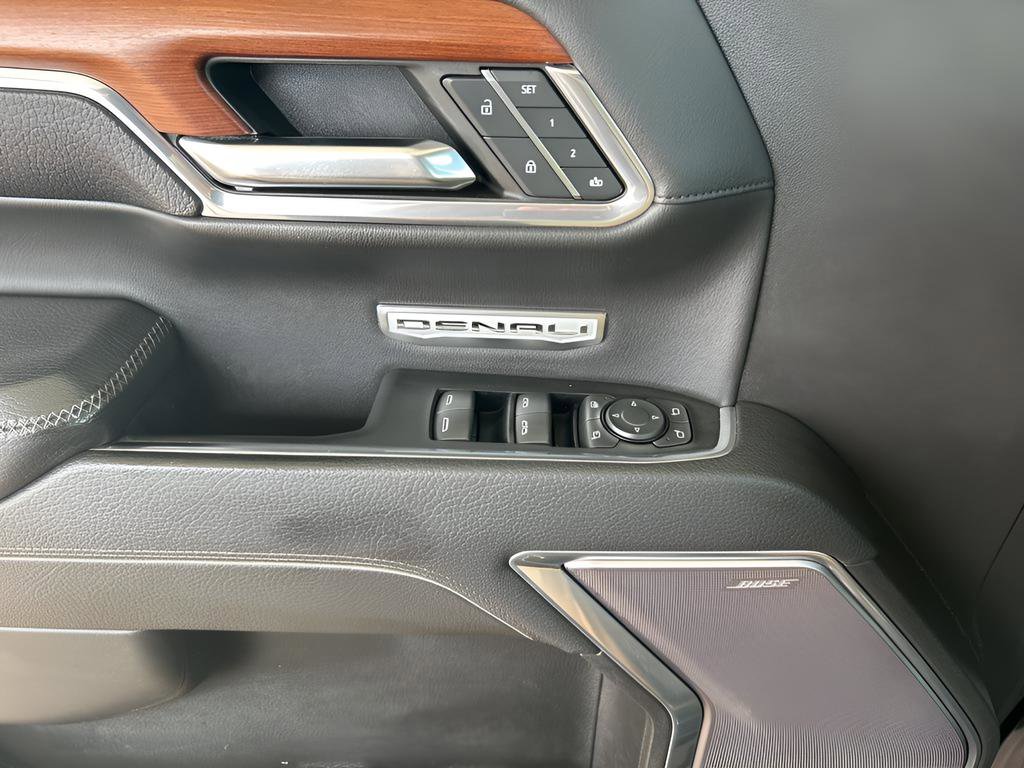 Used 2022 GMC Sierra 1500 Denali image 21