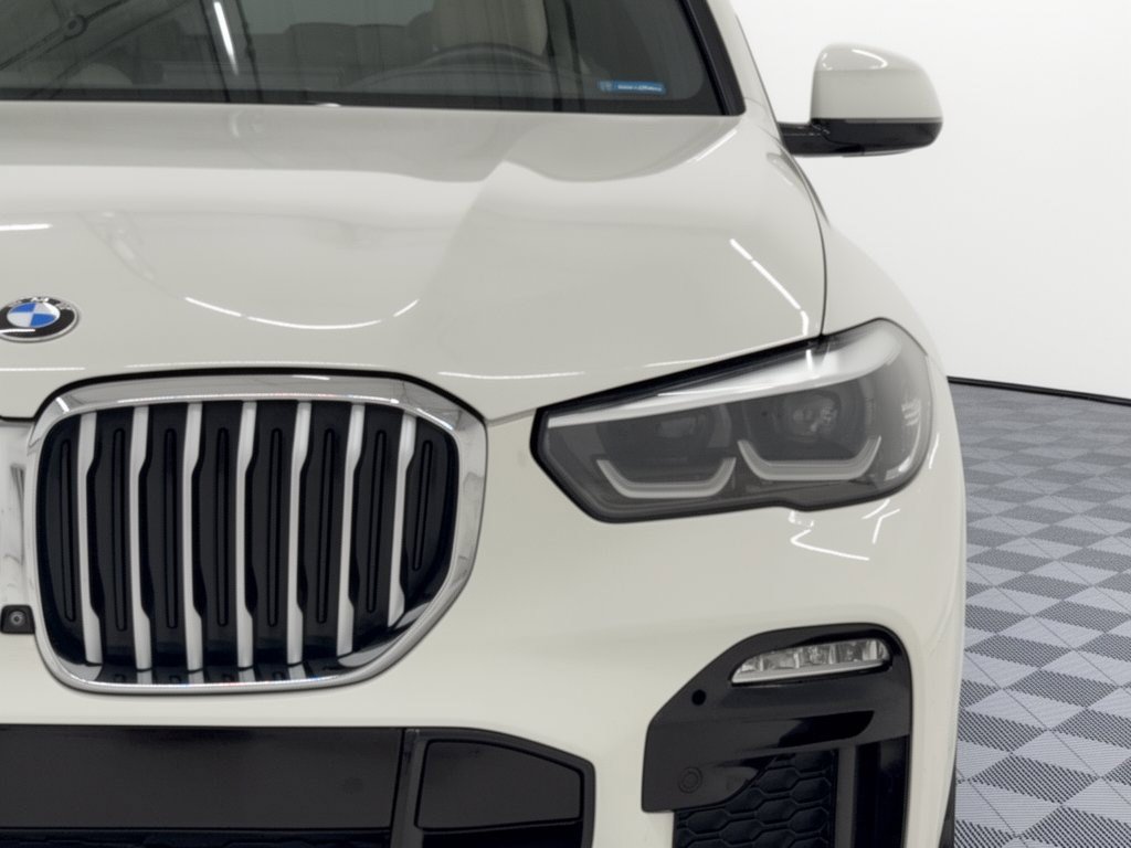 Used 2019 BMW X5 xDrive40i w/ M Sport Package AWD/4WD image 12
