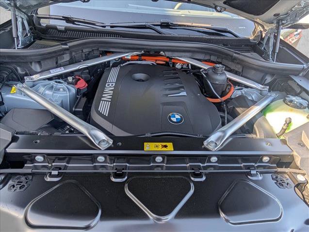 New 2026 BMW X5 xDrive50e w/ M Sport Package AWD/4WD image 21