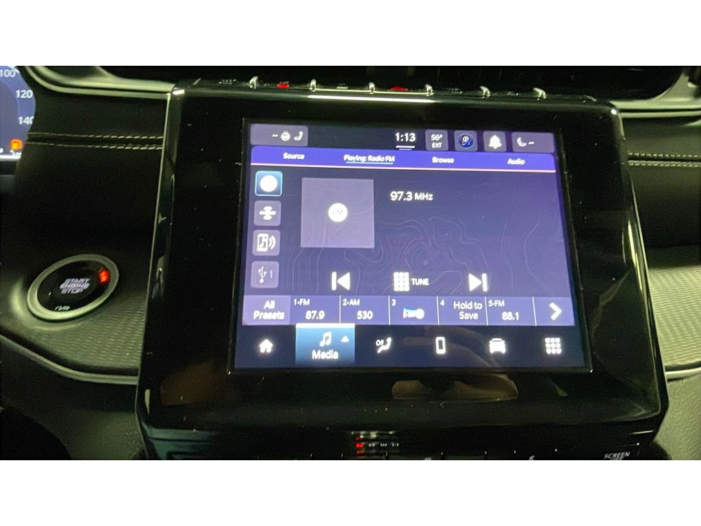 Used 2024 Jeep Grand Cherokee Altitude image 12