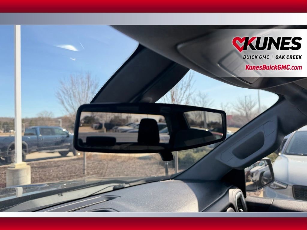 Used 2020 Chevrolet Silverado 1500 LT w/ All-Star Edition image 24