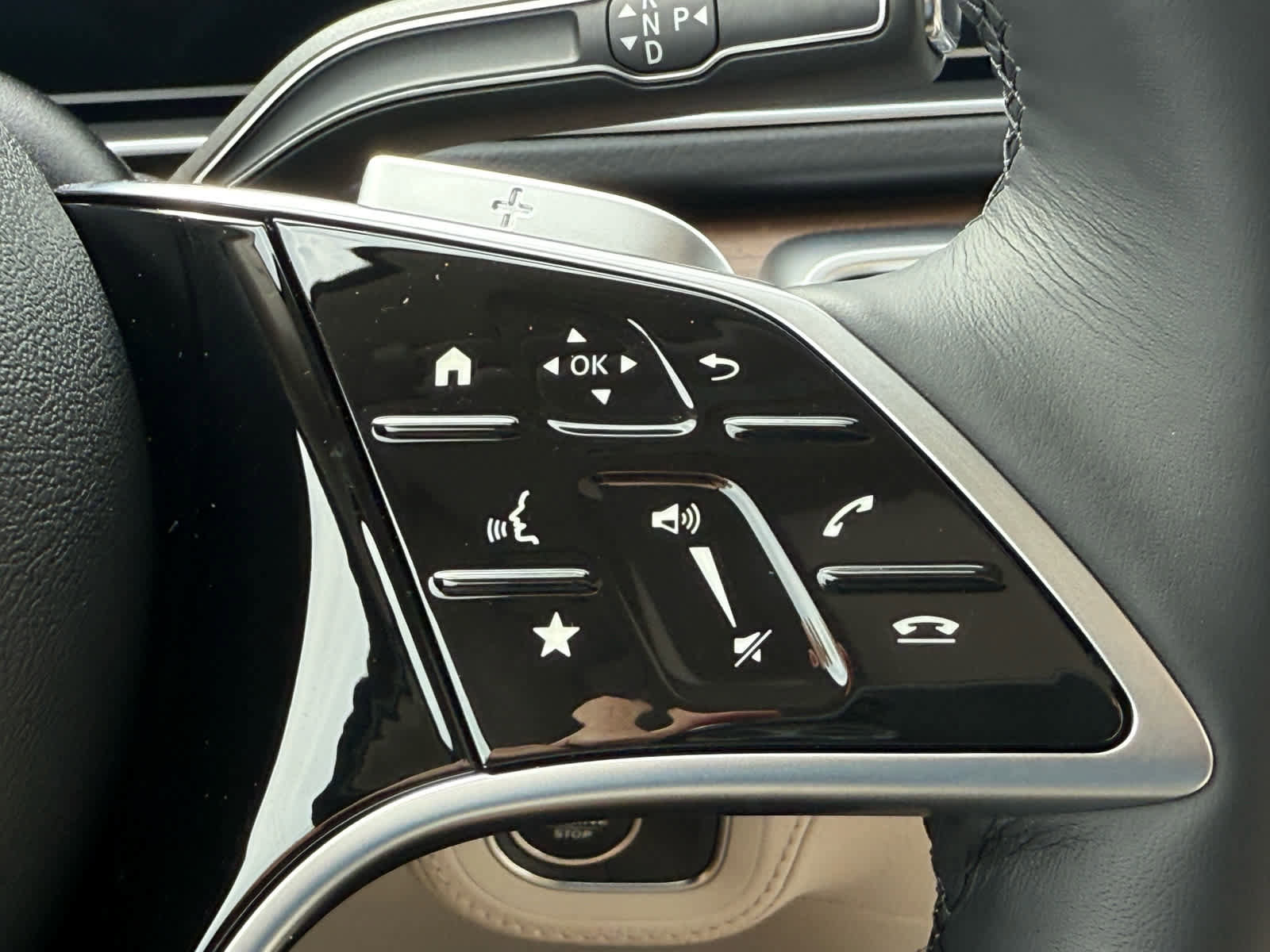 New 2026 Mercedes-Benz GLE 450e 4MATIC image 21