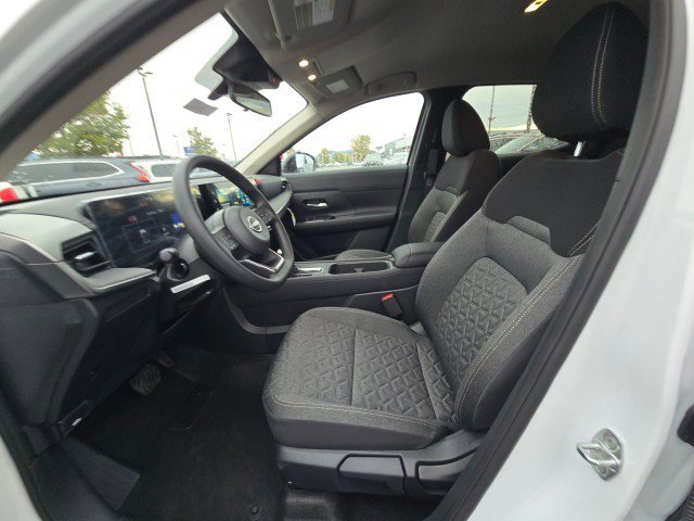 New 2026 Nissan Kicks SV w/ Cold Weather Package image 22