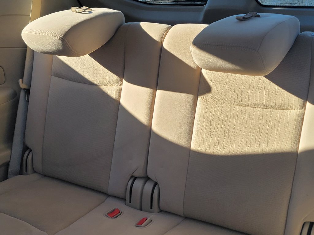 Used 2015 Nissan Pathfinder S FWD image 18