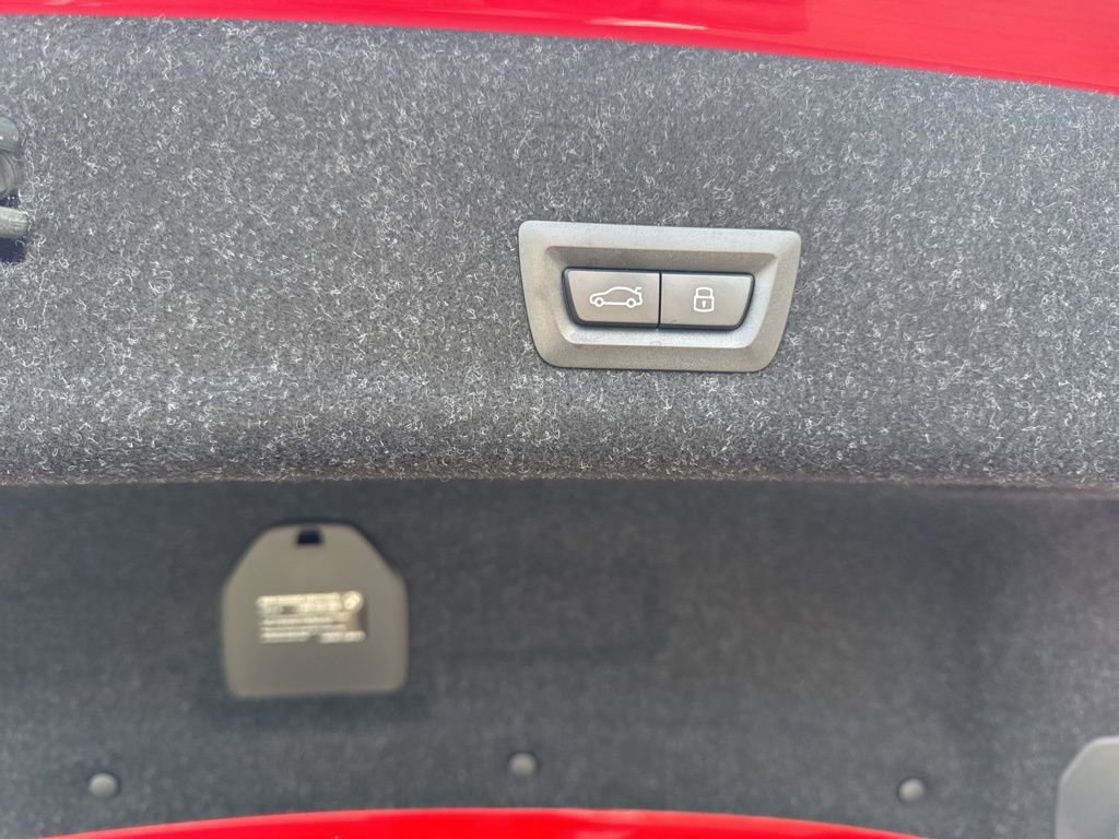 Used 2025 BMW M3 Competition w/ Executive Package image 18