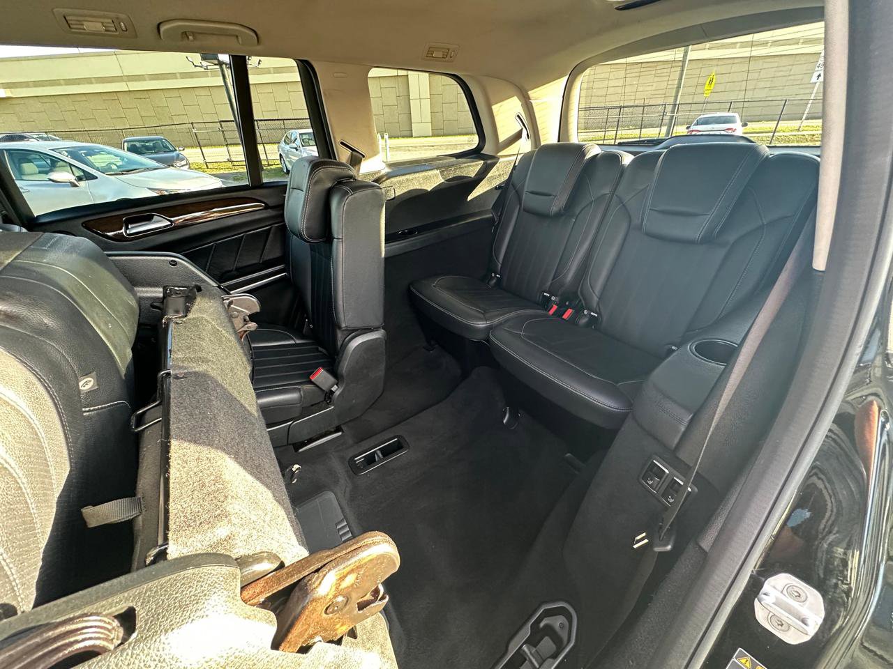 Used 2014 Mercedes-Benz GL 450 4MATIC w/ Appearance Package image 17
