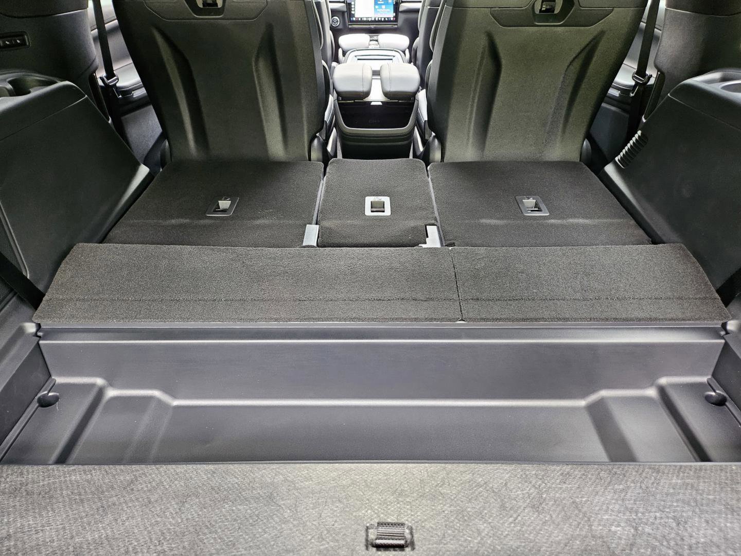 New 2025 Lincoln Navigator L Reserve w/ Jet Appearance Package image 36