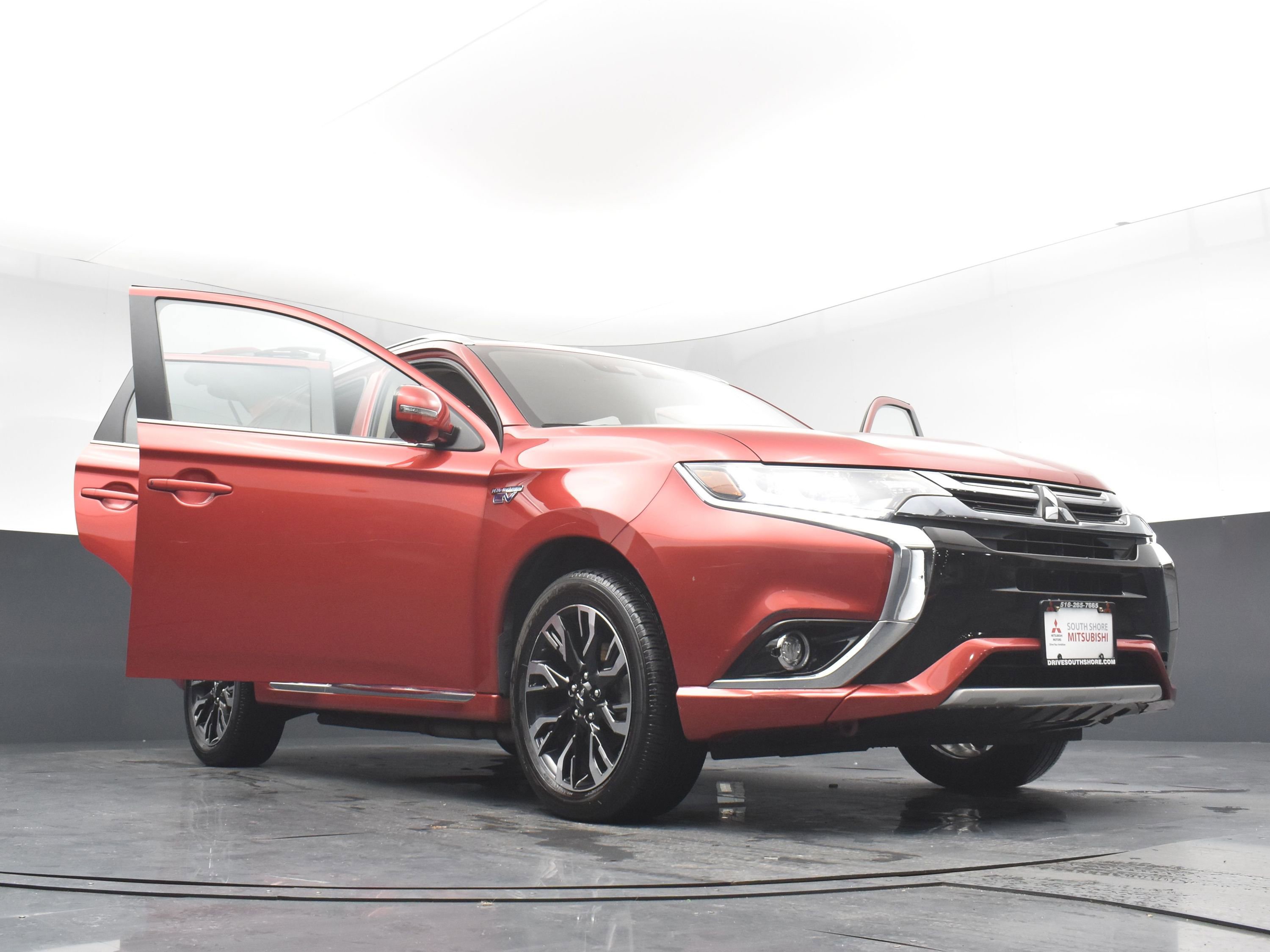 Used 2018 Mitsubishi Outlander GT image 31