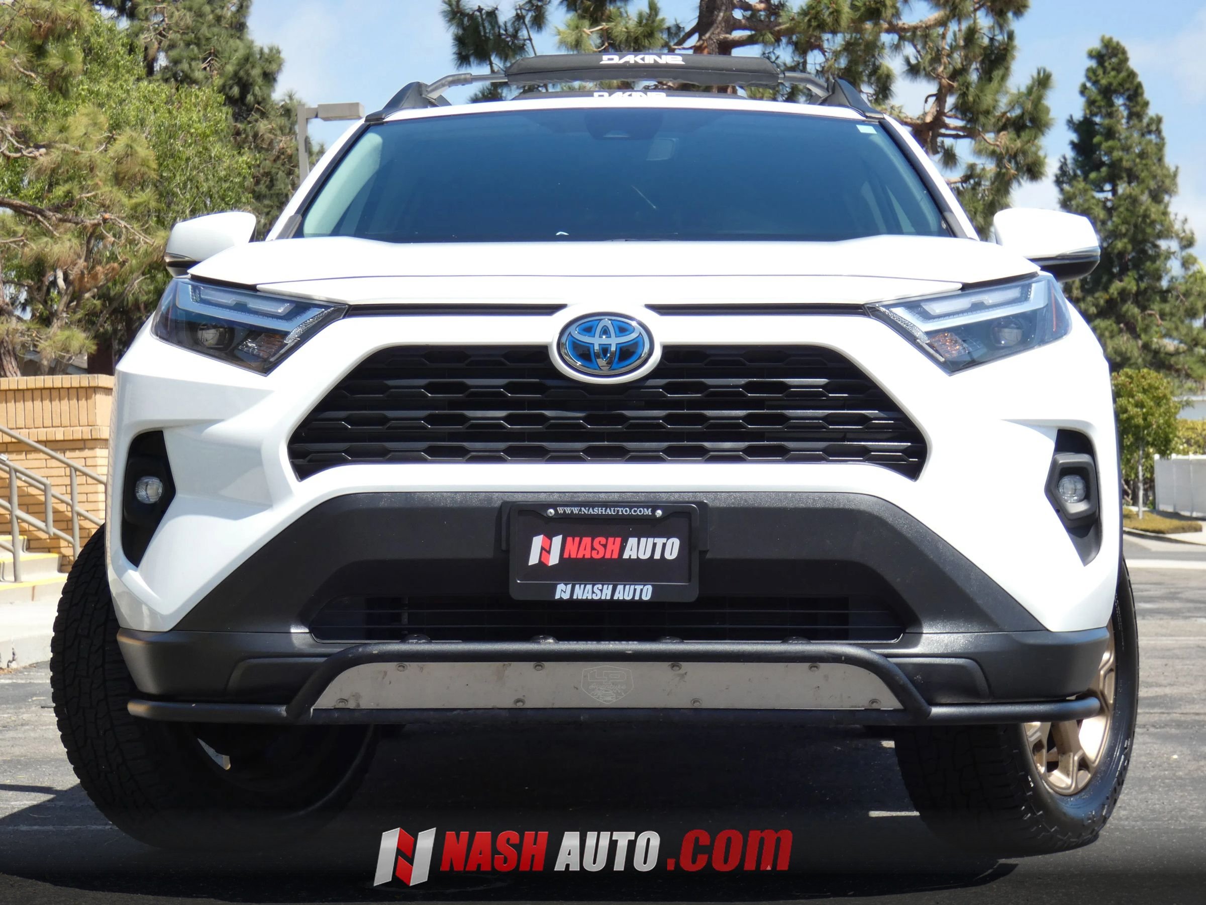 Used 2023 Toyota RAV4 AWD Hybrid image 18