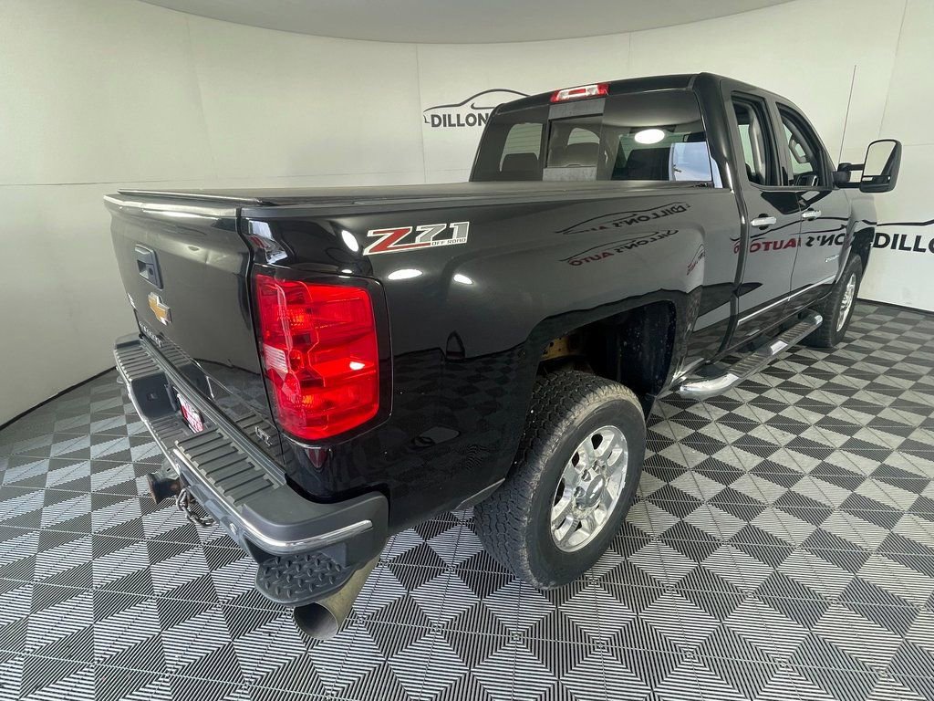 Used 2015 Chevrolet Silverado 2500 LTZ w/ LTZ Plus Package AWD/4WD image 7