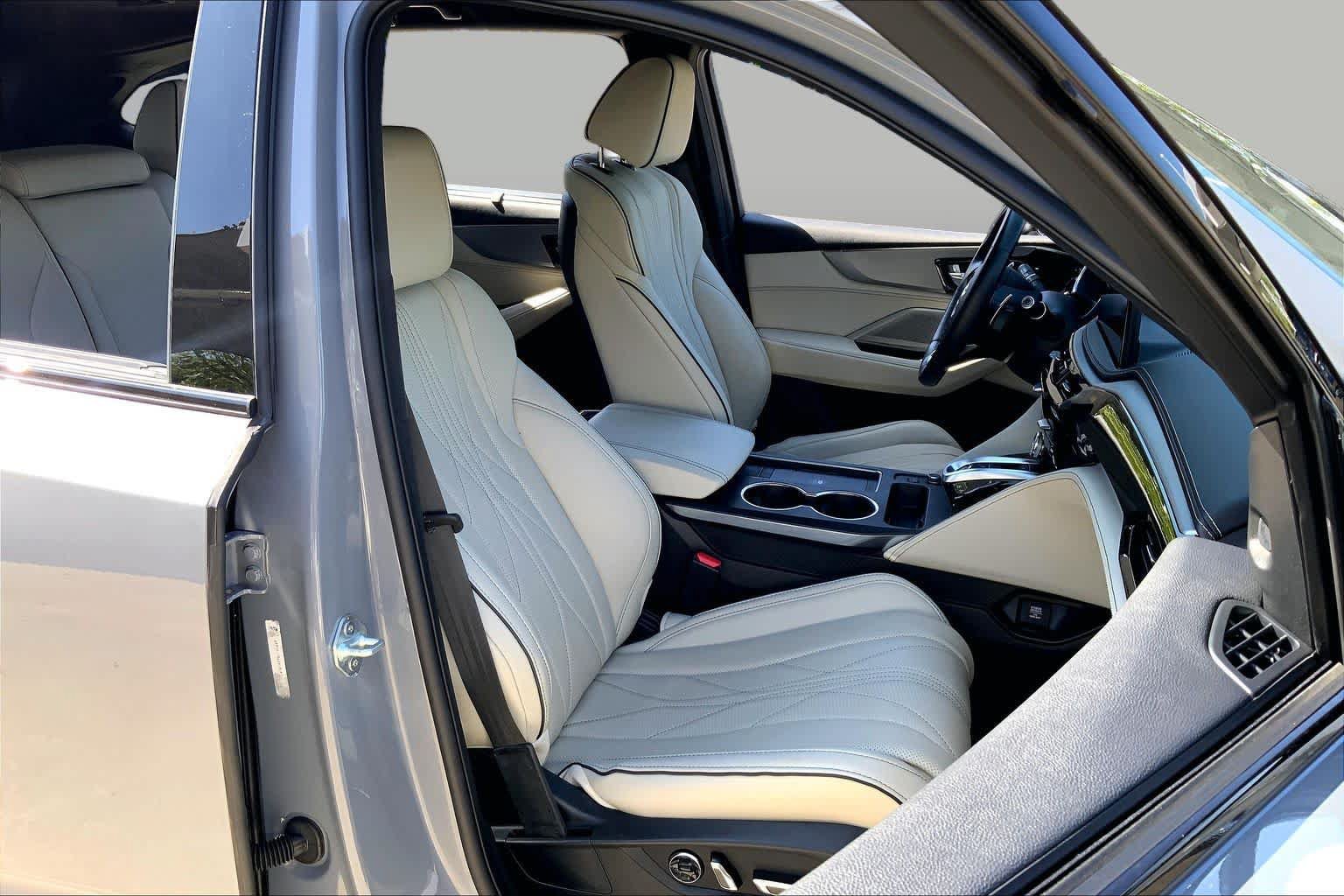 Used 2025 Acura MDX A-Spec w/ Advance Package AWD/4WD image 8