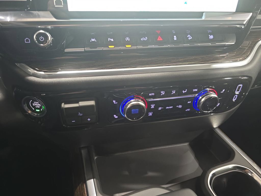 New 2026 GMC Sierra 1500 Elevation image 24