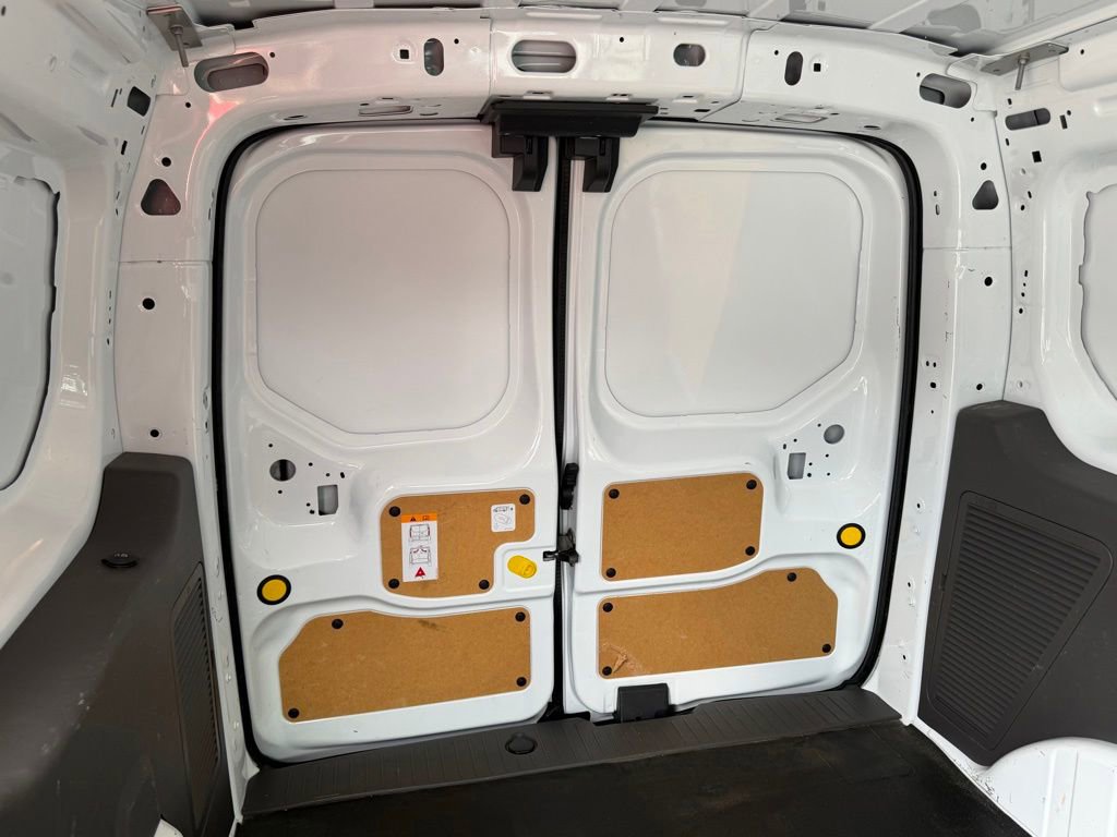 Used 2022 Ford Transit Connect XLT FWD image 34
