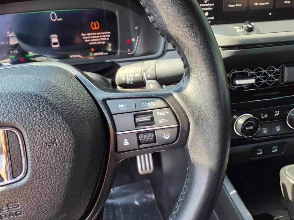 Used 2023 Honda Accord Sport image 17